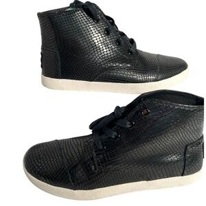 TOMS Black High Top Womens‎ size 7 Snake-Embossed Lace-Up Sneakers